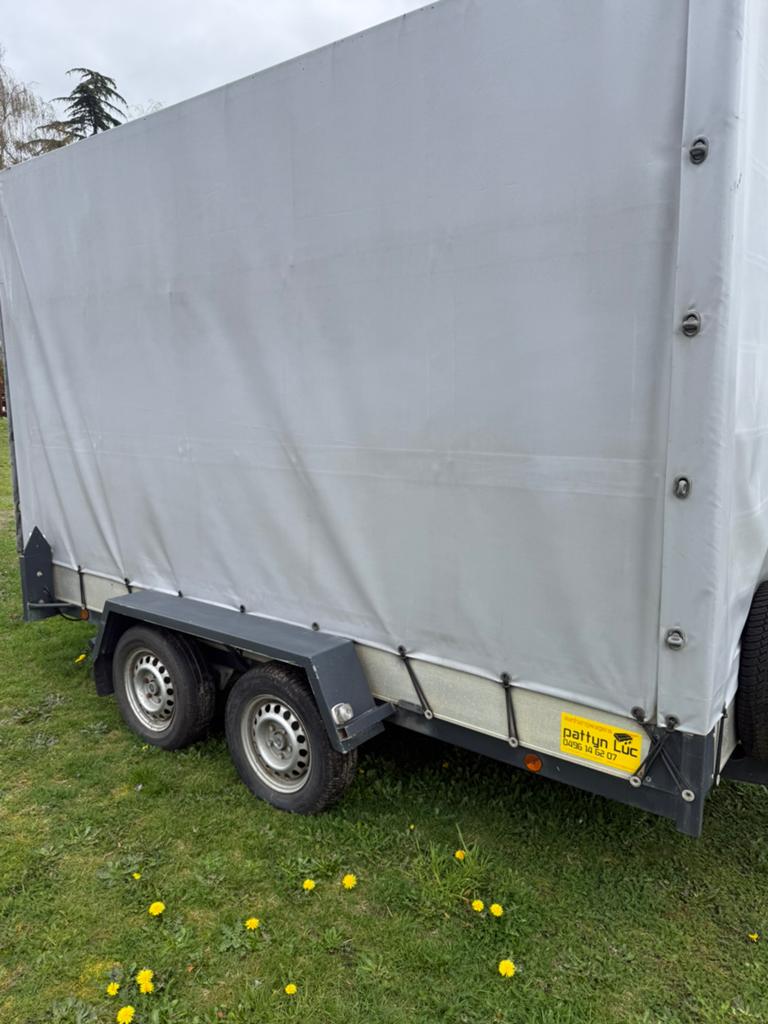 Grote aanhangwagen met huif, Ophalen, Zo goed als nieuw