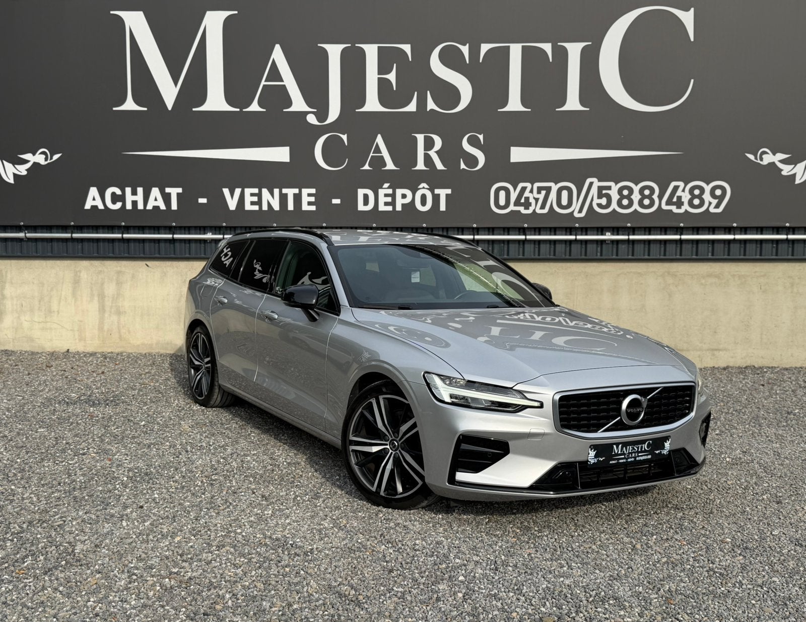 Volvo V60 R-Design 54500km 2019 2.0d. 150ch automatique full, Cuir, Argent ou Gris, Entreprise, Entretenue par le concessionnaire