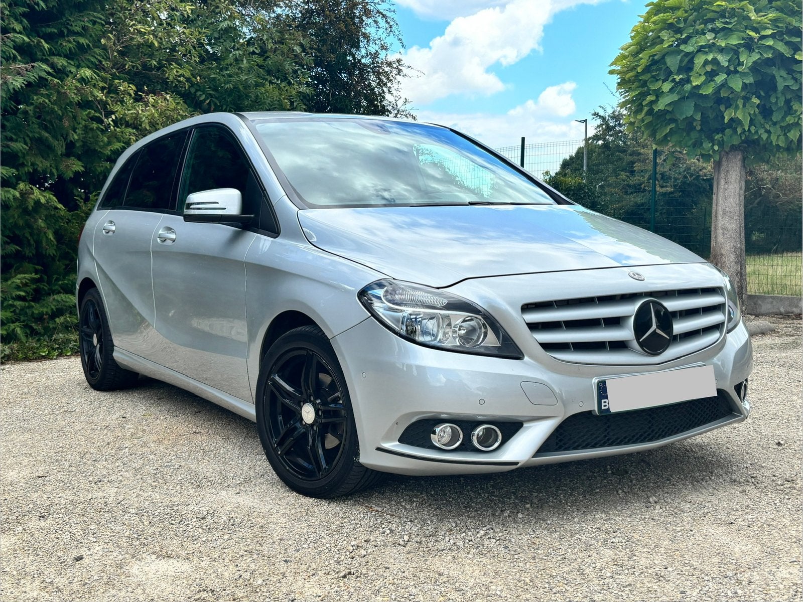 Mercedes-Benz B 180 | Classe B | AUTOMATIQUE | Camera |, Argent ou Gris, Achat, Euro 6, Noir