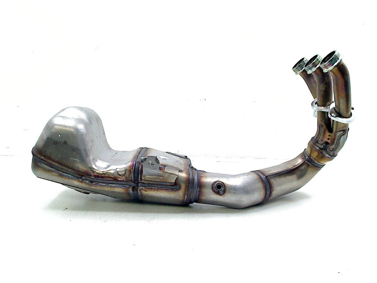 ÉCHAPPEMENT SILENCIEUX ORIGINAL OEM Yamaha MT 09 2024-, Motos, Dhr. S. di Majo, Utilisé, Info@cama-motorparts.nl, P.J. Troelstraweg 8 8
3144 CX  MAASSLUIS, NL