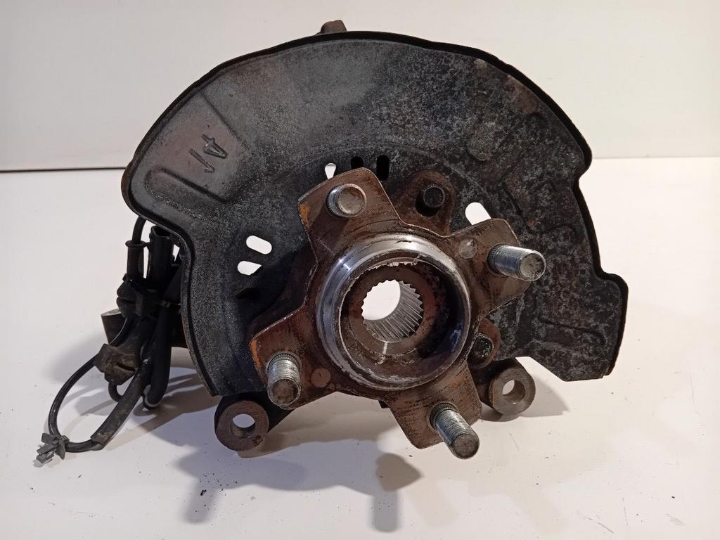 Wielnaaf links voor Suzuki Swift, Onderdelen@venauto.nl, Van der Ven Autorecycling B.V., Gebruikt, Ettenseweg 76, 4706 PB Roosendaal, The Netherlands