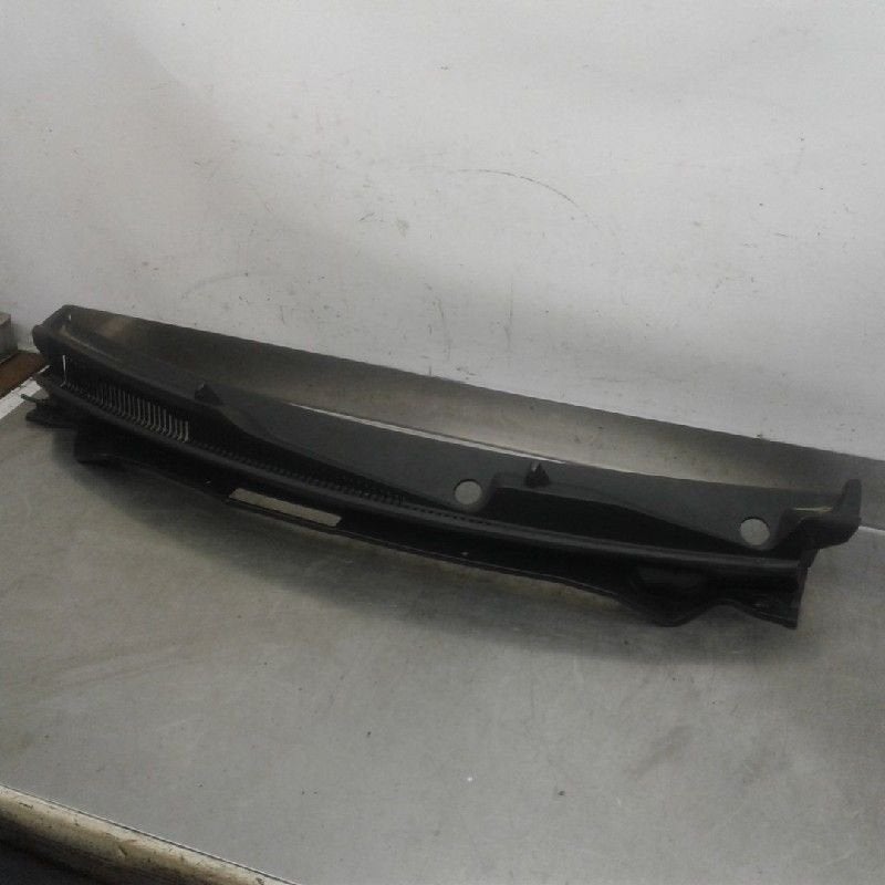 PARAVAN Nissan Pixo (D31S) (01-2009/10-2013), Gebruikt, Nissan