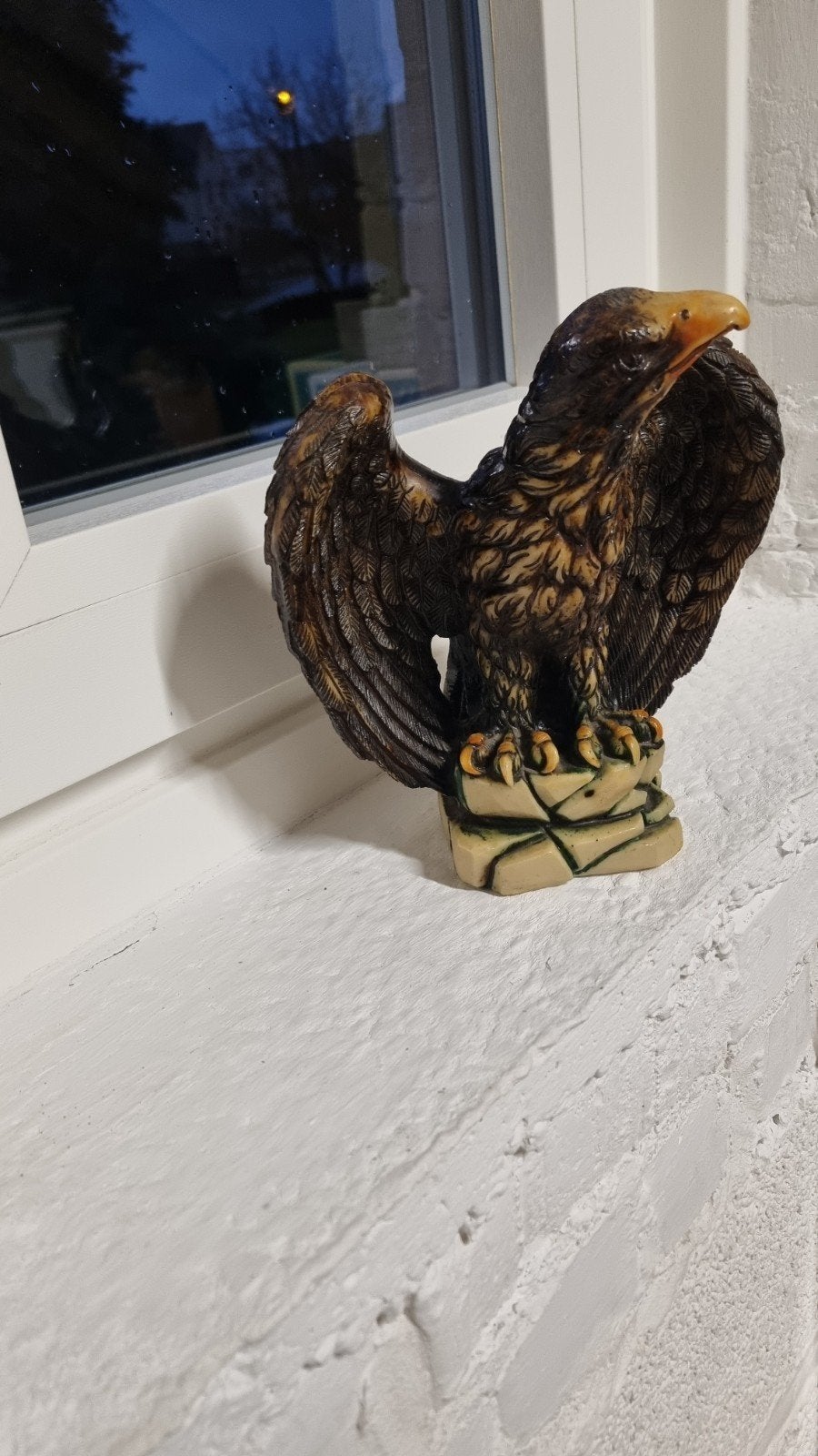 aigle sur socle, Antiquités & Art, Enlèvement