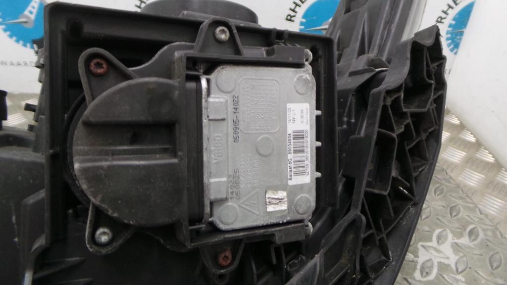 RENAULT LAGUNA 2.0-16V Tech Line KOPLAMP R 2006, Ophalen of Verzenden, Gebruikt, Stiba lid