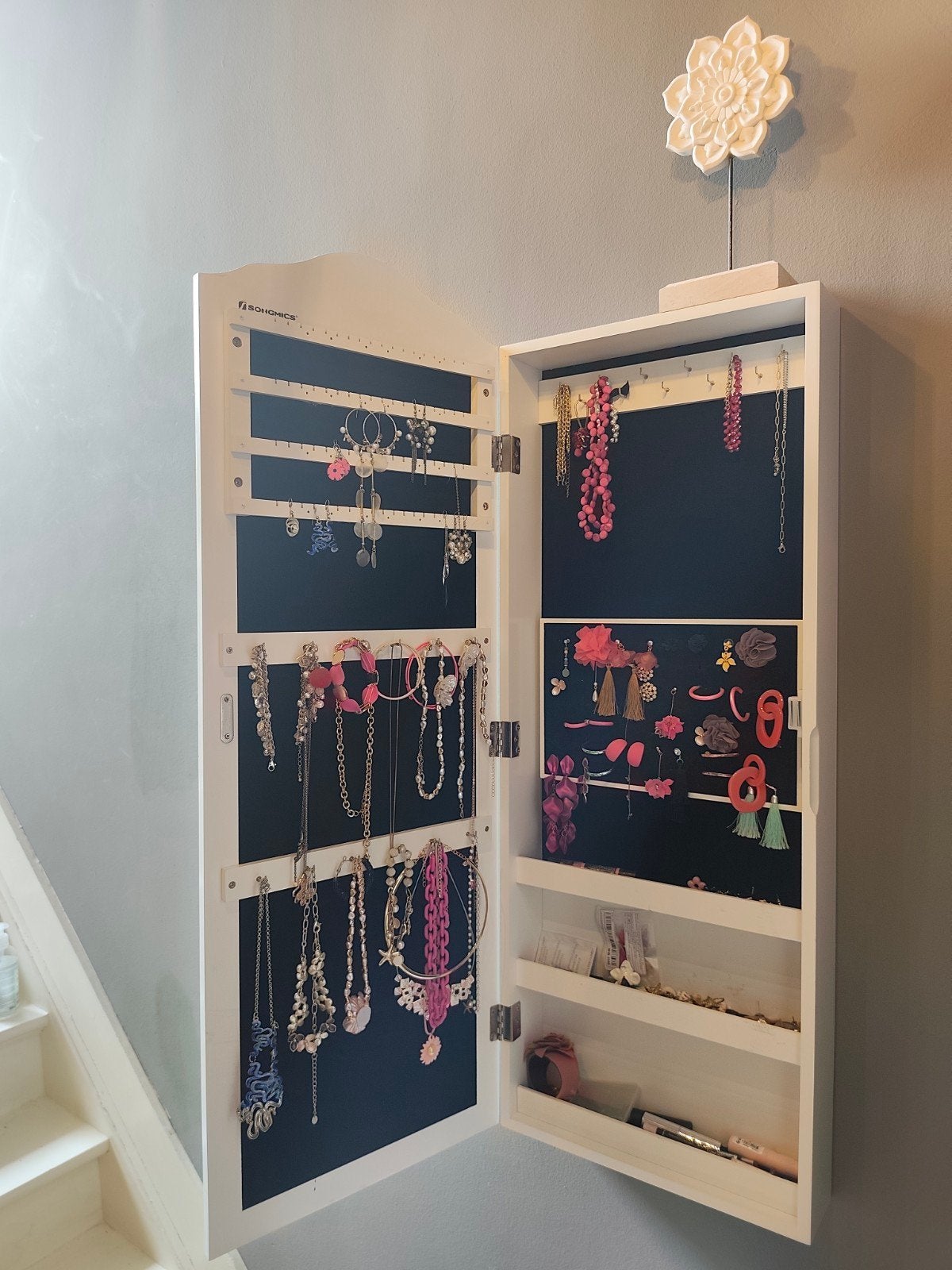 boîte à bijoux, Enlèvement