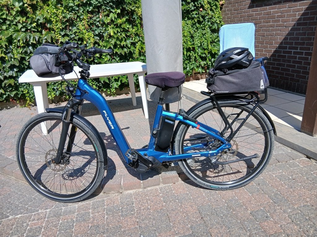 Flyer - elektrische damesfiets, Fietsen en Brommers, Versnellingen, Zo goed als nieuw, Schijfrem, Ophalen