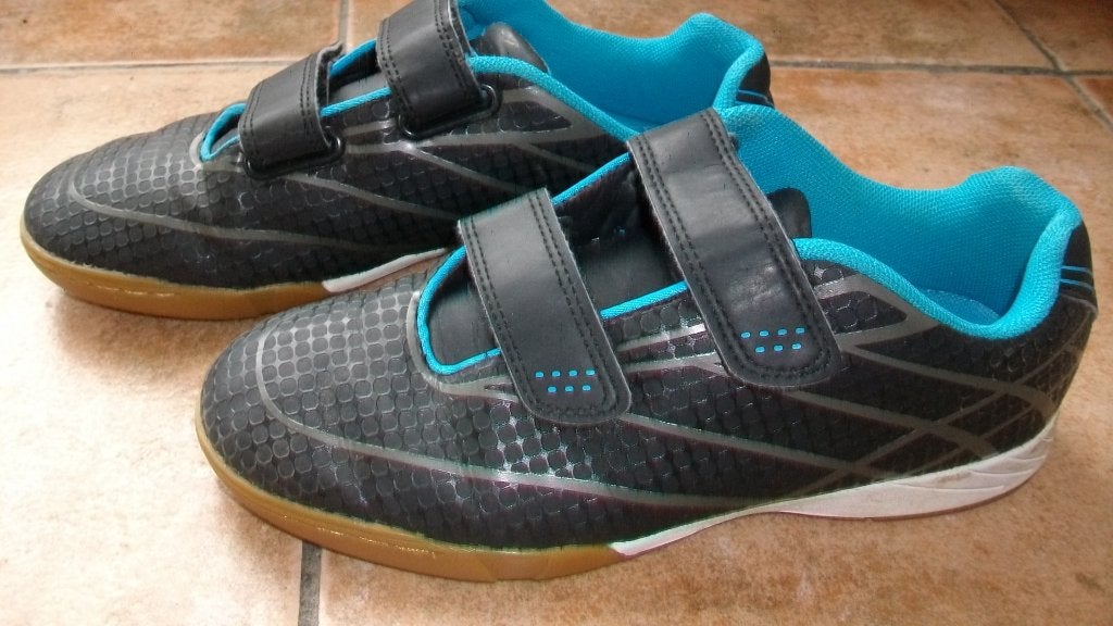 Indoor voetbalschoenen, maat 36, in goede staat, Enlèvement ou Envoi, Comme neuf