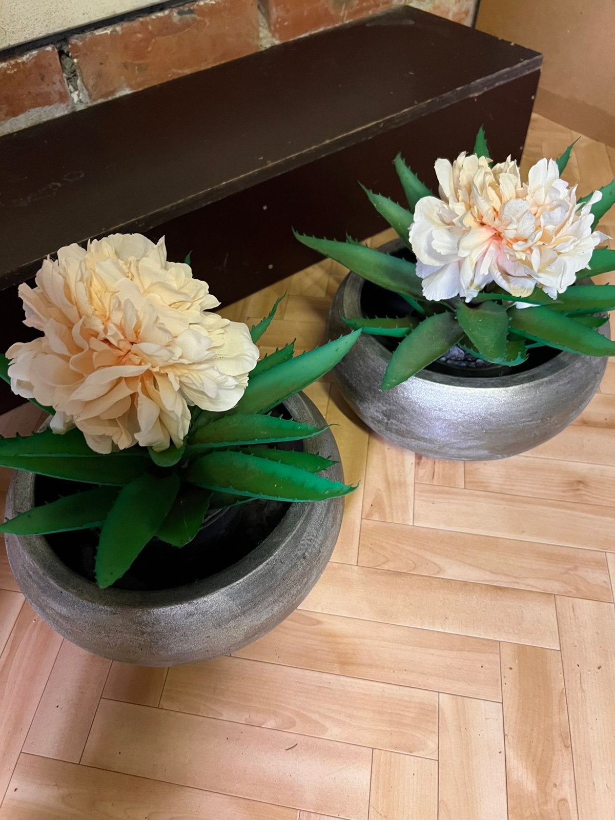 2 kunstplanten met pot, Maison & Meubles, Accessoires pour la Maison | Plantes & Fleurs artificielles, Enlèvement, Comme neuf
