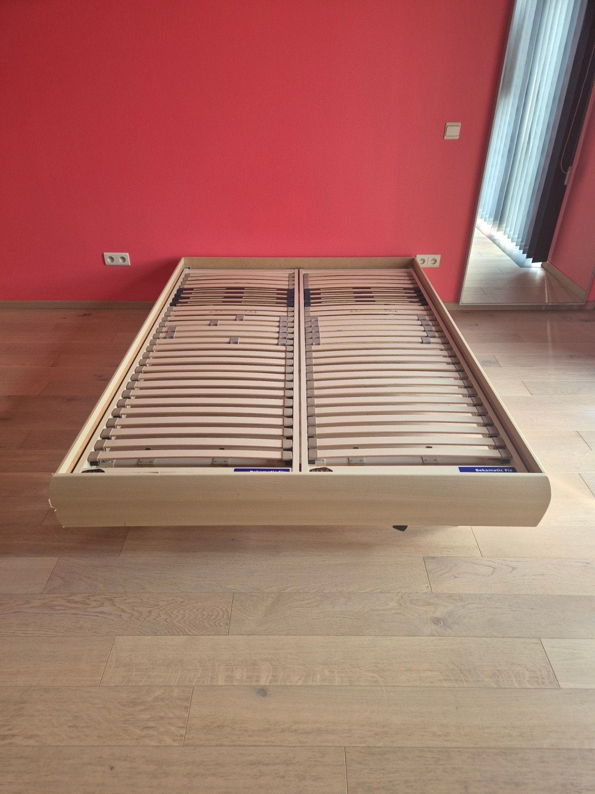 Lit double BEKA 140 x 200 cm avec 2 sommiers à lattes, Maison & Meubles, Chambre à coucher | Lits, 200 cm, Bois