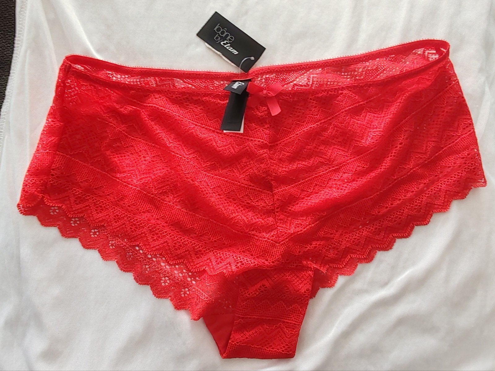 ETAM rood kanten slipje maat 44, Kleding | Dames, Ophalen of Verzenden, Oranje