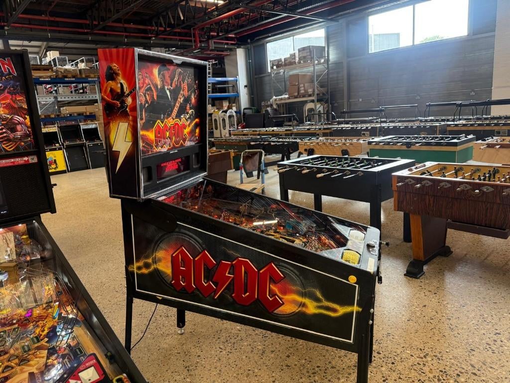 flipper / pinball AC/DC, Collections, Machines | Flipper (jeu), Comme neuf, Imprimante matricielle, Stern, Enlèvement