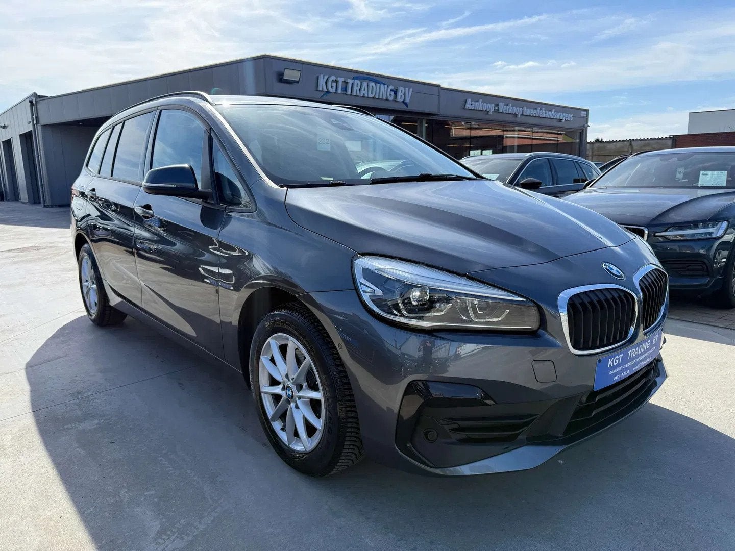 BMW 2 Serie Tourer 216 DA GRAN AUTOMAAT FULL LED NAVI DAB PD, Auto's, Automaat, Stof, Gebruikt, 116 pk