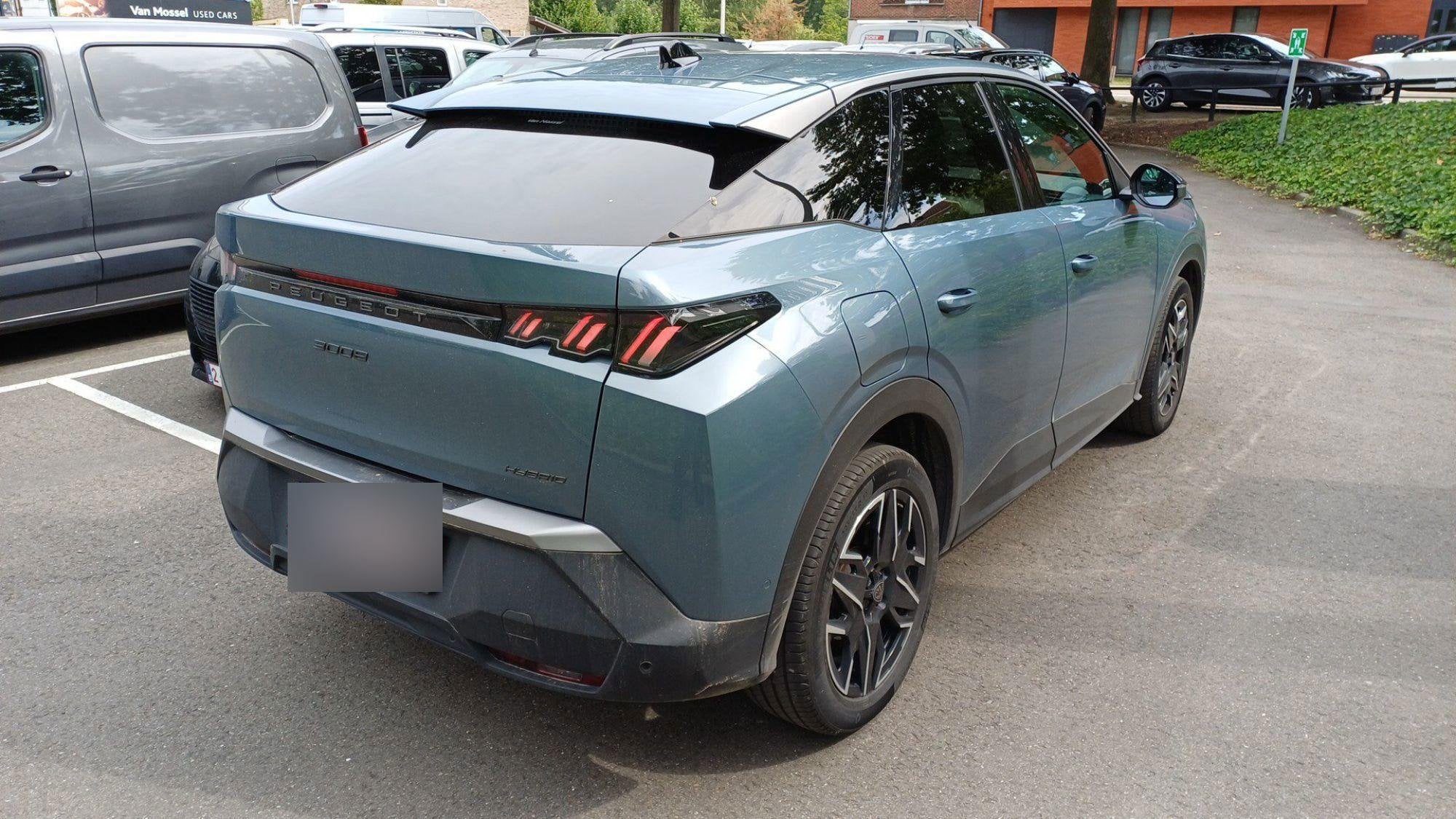 Peugeot 3008 1.2 HYBRID 136 e-DSC6 Allure, Auto's, Stof, Gebruikt, https://public.car-pass.be/vhr/bde31273-1bc4-41a4-a7e2-d5061267112e