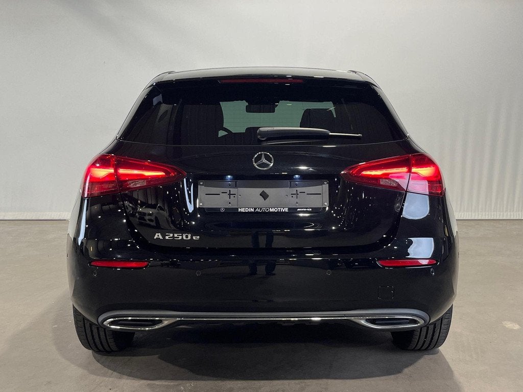Mercedes-Benz A-Klasse 250 e Hatckback Business Line | Smart, Auto's, Stof, Gebruikt, 4 cilinders, 16 kWh
