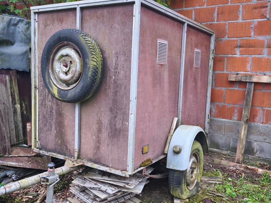 Gesloten aanhangwagen, Autos : Divers, Remorques, Enlèvement