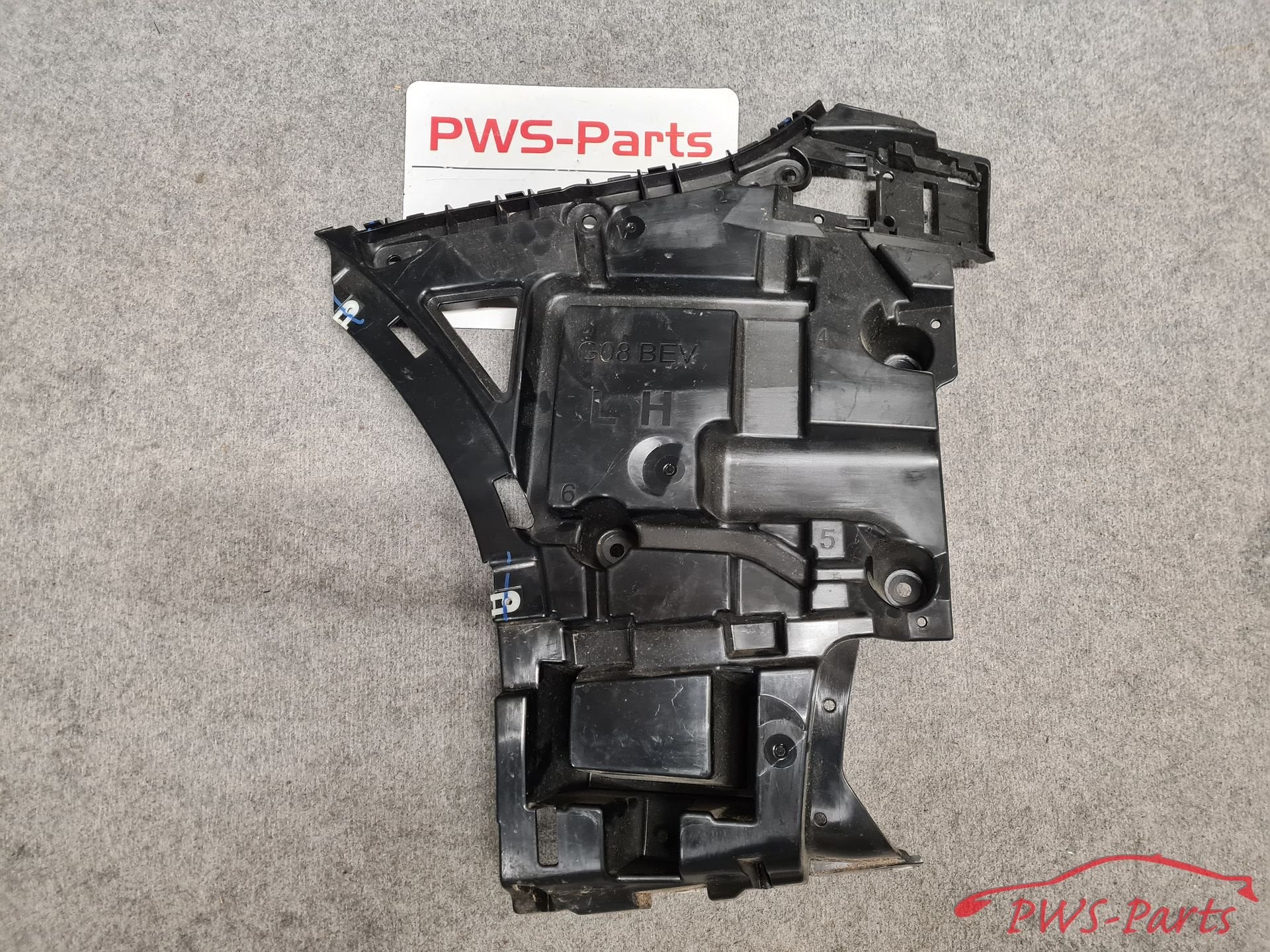 BMW IX3 G08 BUMPERSTEUN ACHTERBUMPER STEUN LINKS ORIGINEEL, Gebruikt, -, -, Ophalen of Verzenden