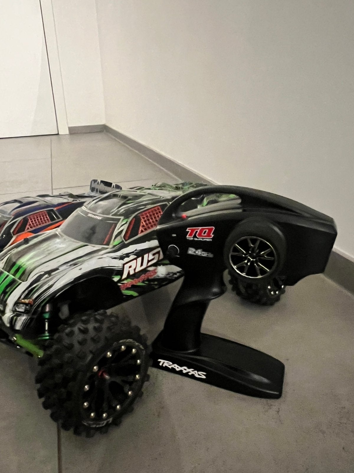 Traxxas Rustler 2WD Brushless – Hobbywing EZRUN 3660 3200KV, Hobby & Loisirs créatifs, Enlèvement, Comme neuf