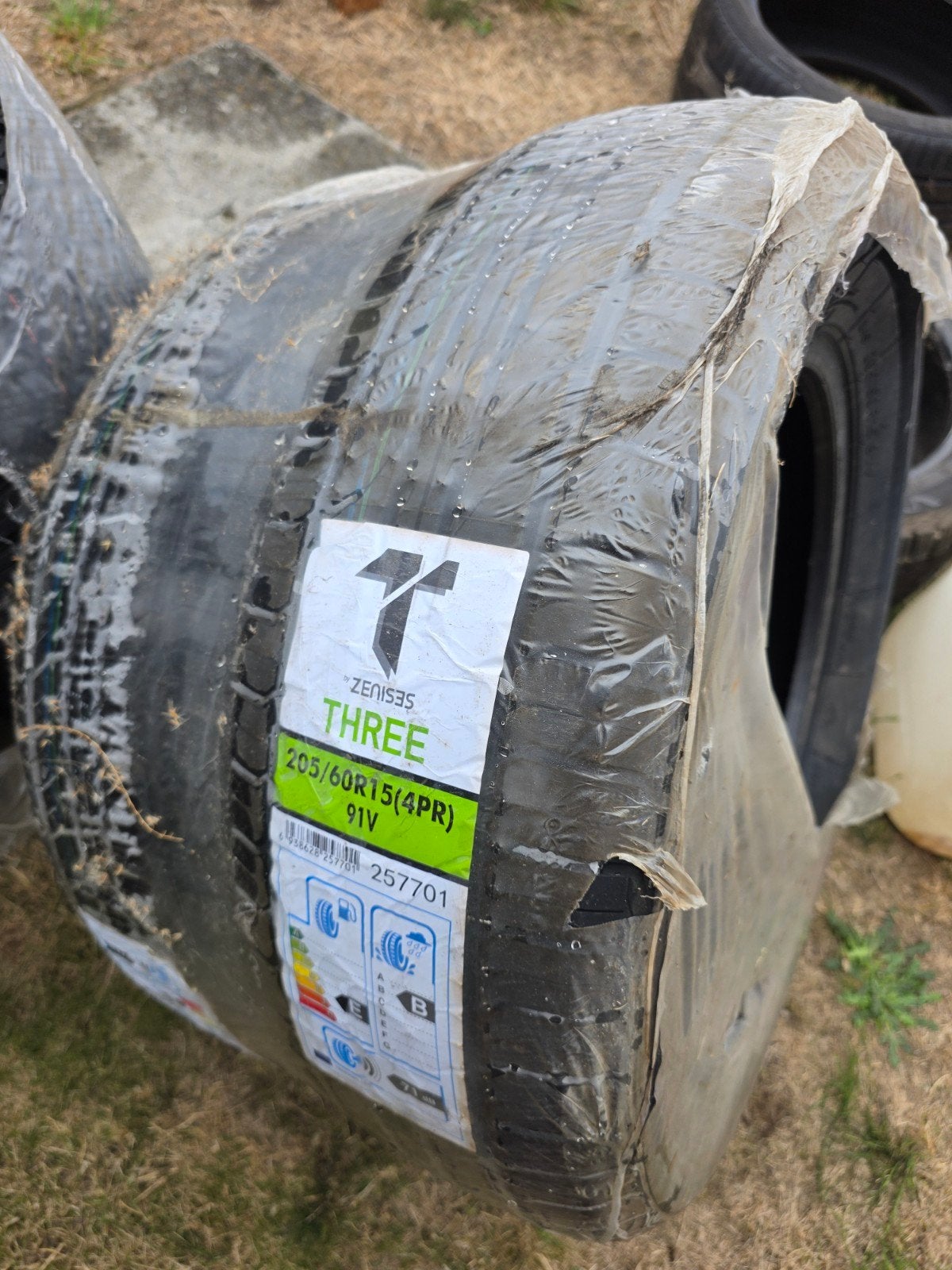 bandenset 205/60 R15 91v, Enlèvement