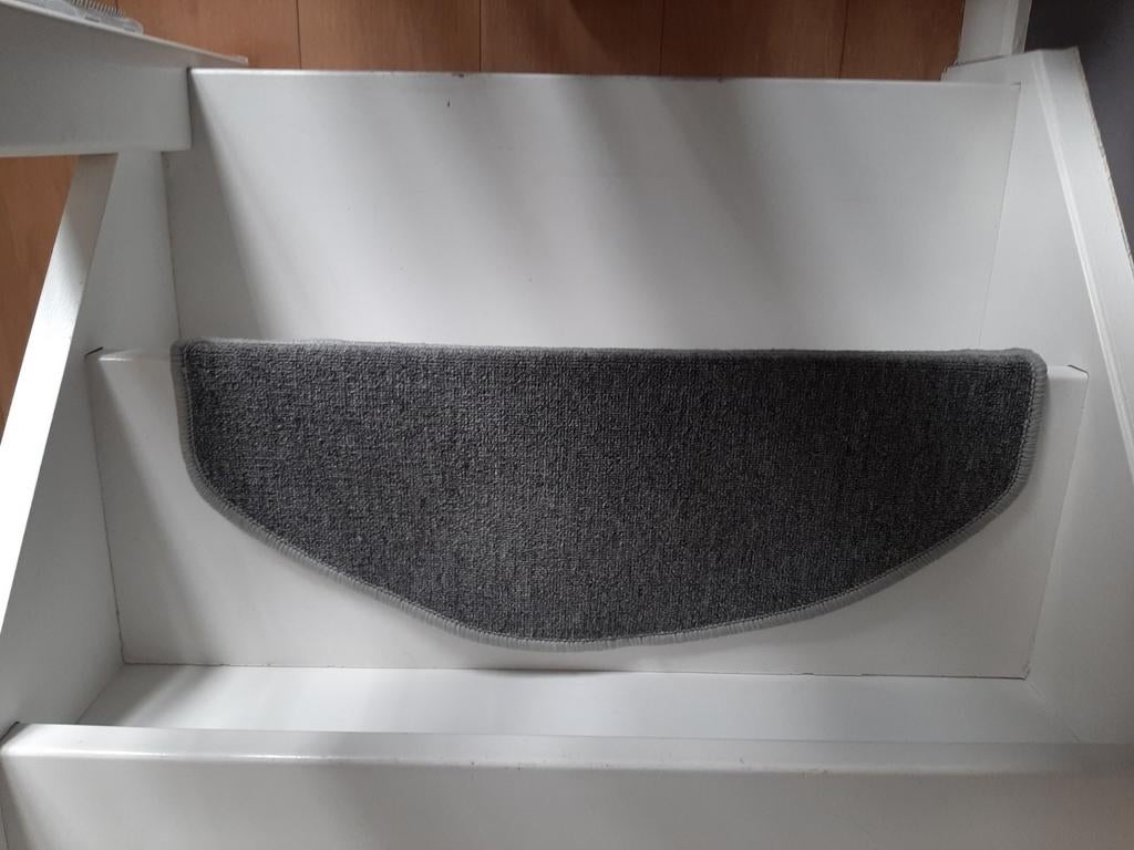 Trapmat halve maan grijs antislip, nieuw!, Ophalen of Verzenden