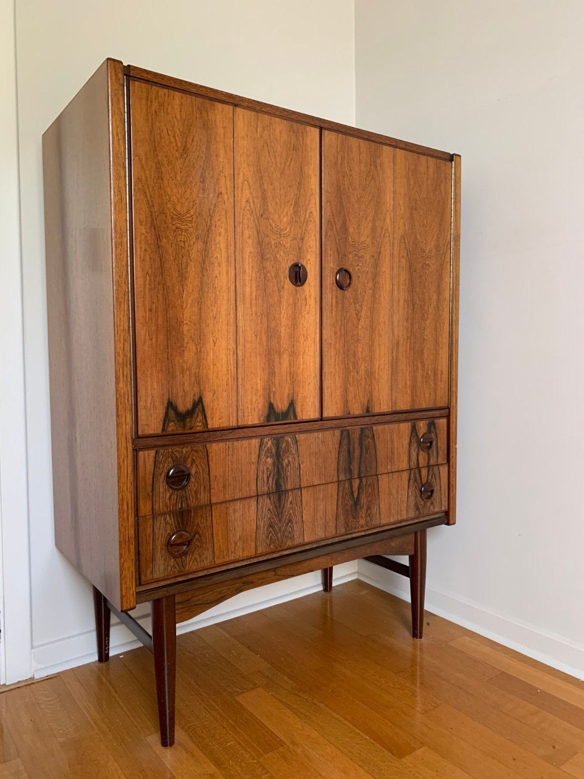Commode danoise en teck du milieu du siècle par Kurt Østervi, Maison & Meubles, Enlèvement, Utilisé