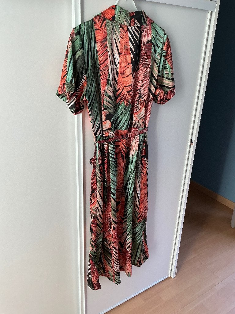 Robe 2026:M  garden neuve taille M, Neuf, Autre, Taille 38/40 (M), Autres couleurs