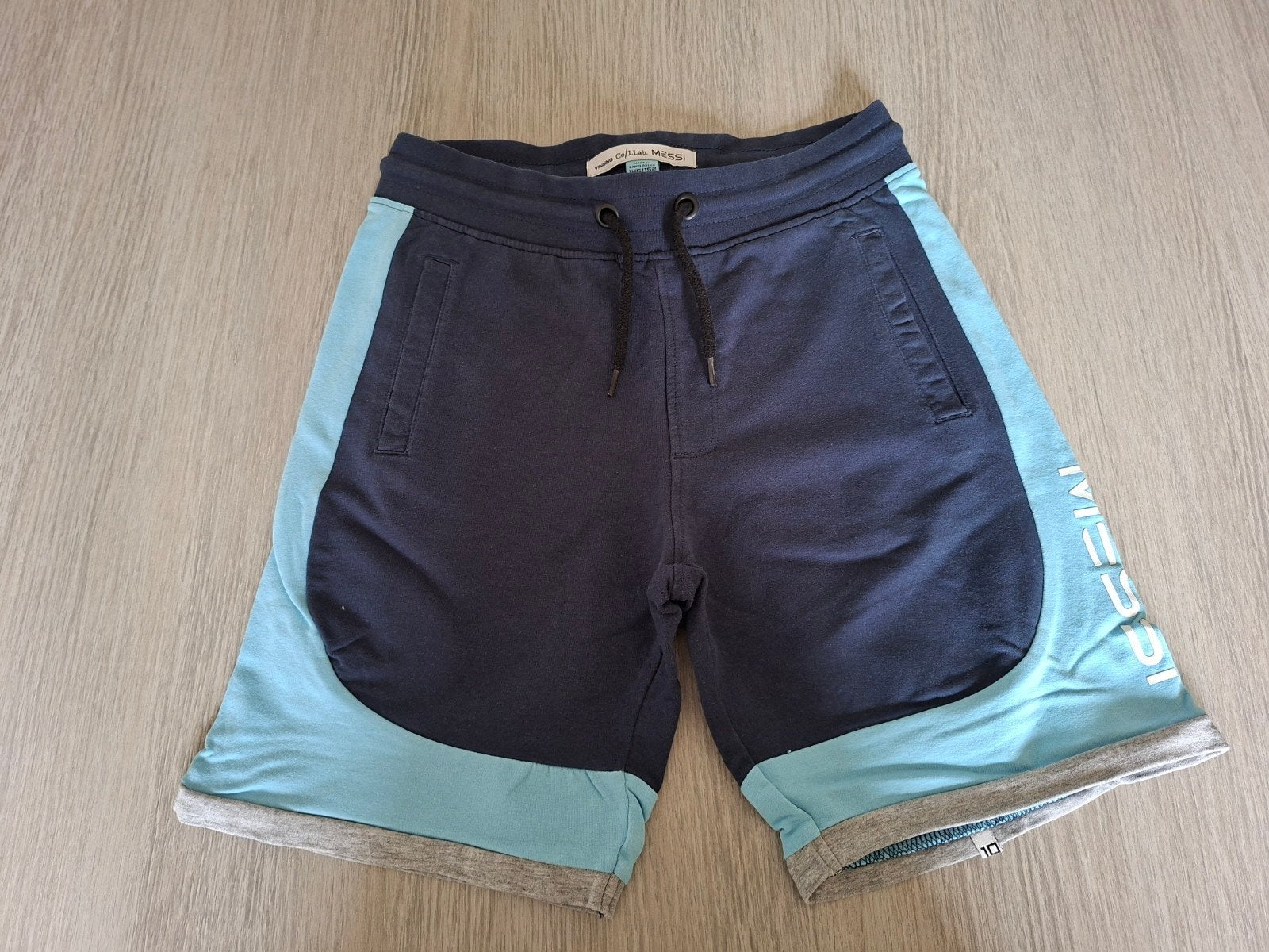 Donker blauw/ licht blauwe short Vingino Messi 146/152, Kinderen en Baby's, Kinderkleding | Maat 146, Broek, Vingino Messi, Jongen of Meisje