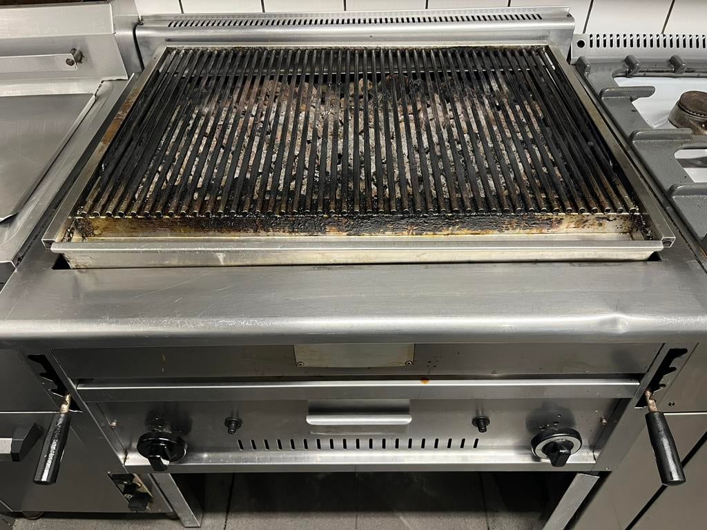 Cuisine horeca A VENDRE, Enlèvement, Utilisé, Cuisinière, Friteuse et Grils