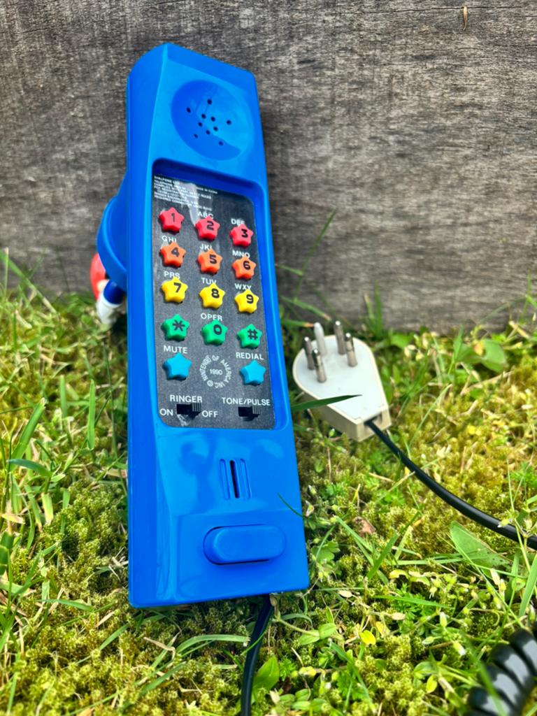 Super mario bros telefoon 1990, Watersport en Boten, Navigatiemiddelen en Scheepselektronica, Ophalen of Verzenden, Zo goed als nieuw