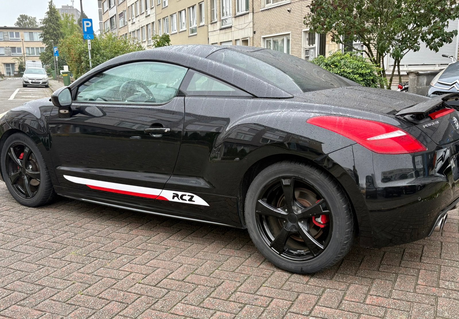 Peugeot RCZ. 1.6 Benzine. Prachtige staat 2012, Auto's, Voorwielaandrijving, 4 cilinders, 1600 cc, Zwart