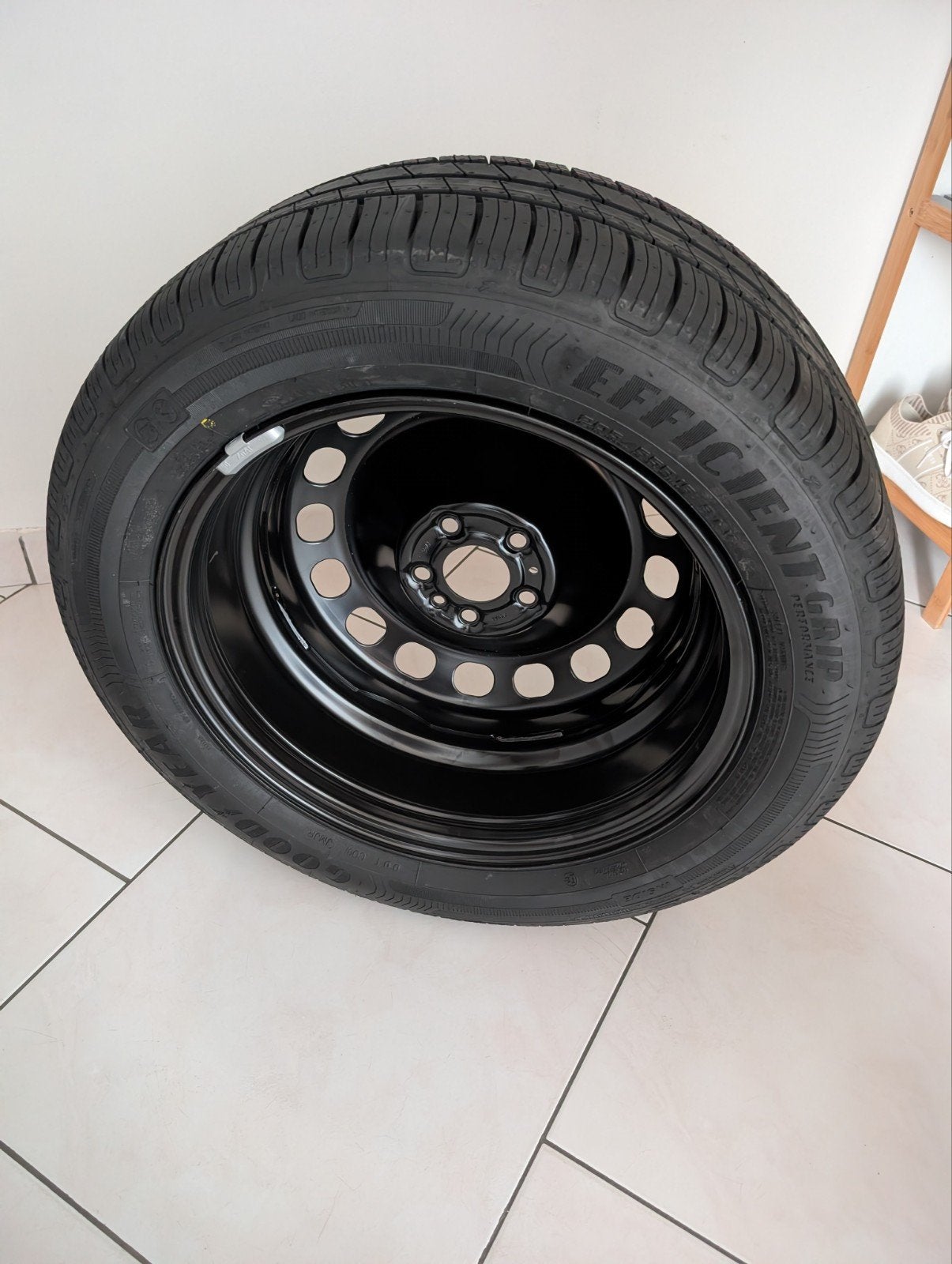 Nieuw reservewiel Goodyear 205/5 Fiat Tipo, Auto-onderdelen, Banden en Velgen, Ophalen
