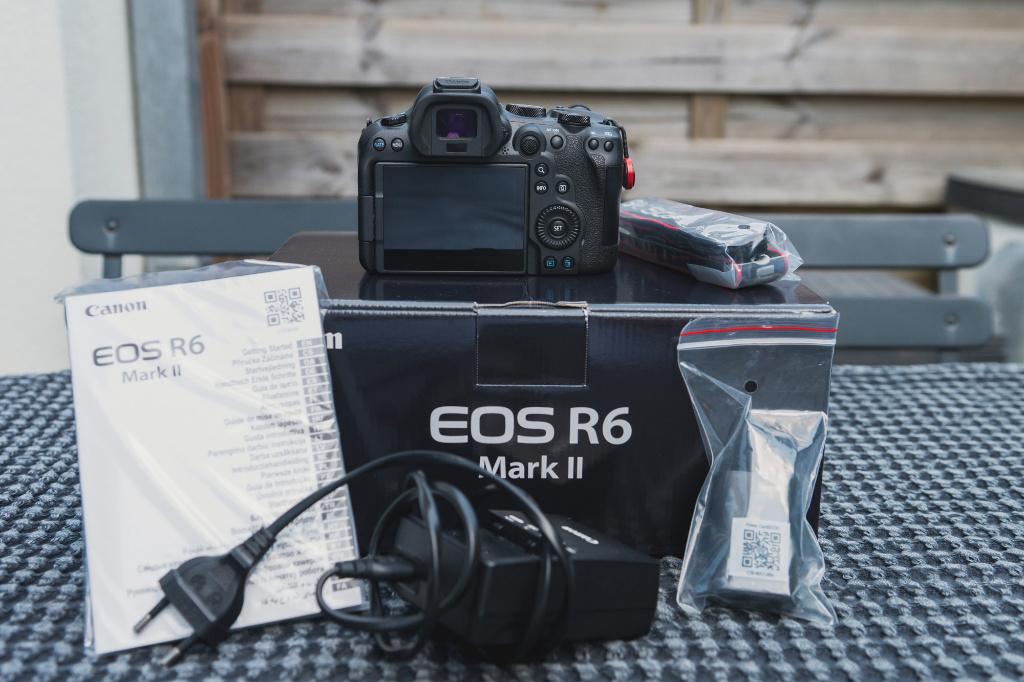 appareil photo hybride Canon EOS R6II, Sans zoom optique, Canon, Compact, Enlèvement
