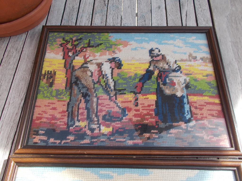 3 kaders met hand geborduurde Angelus, Antiek en Kunst, Ophalen of Verzenden