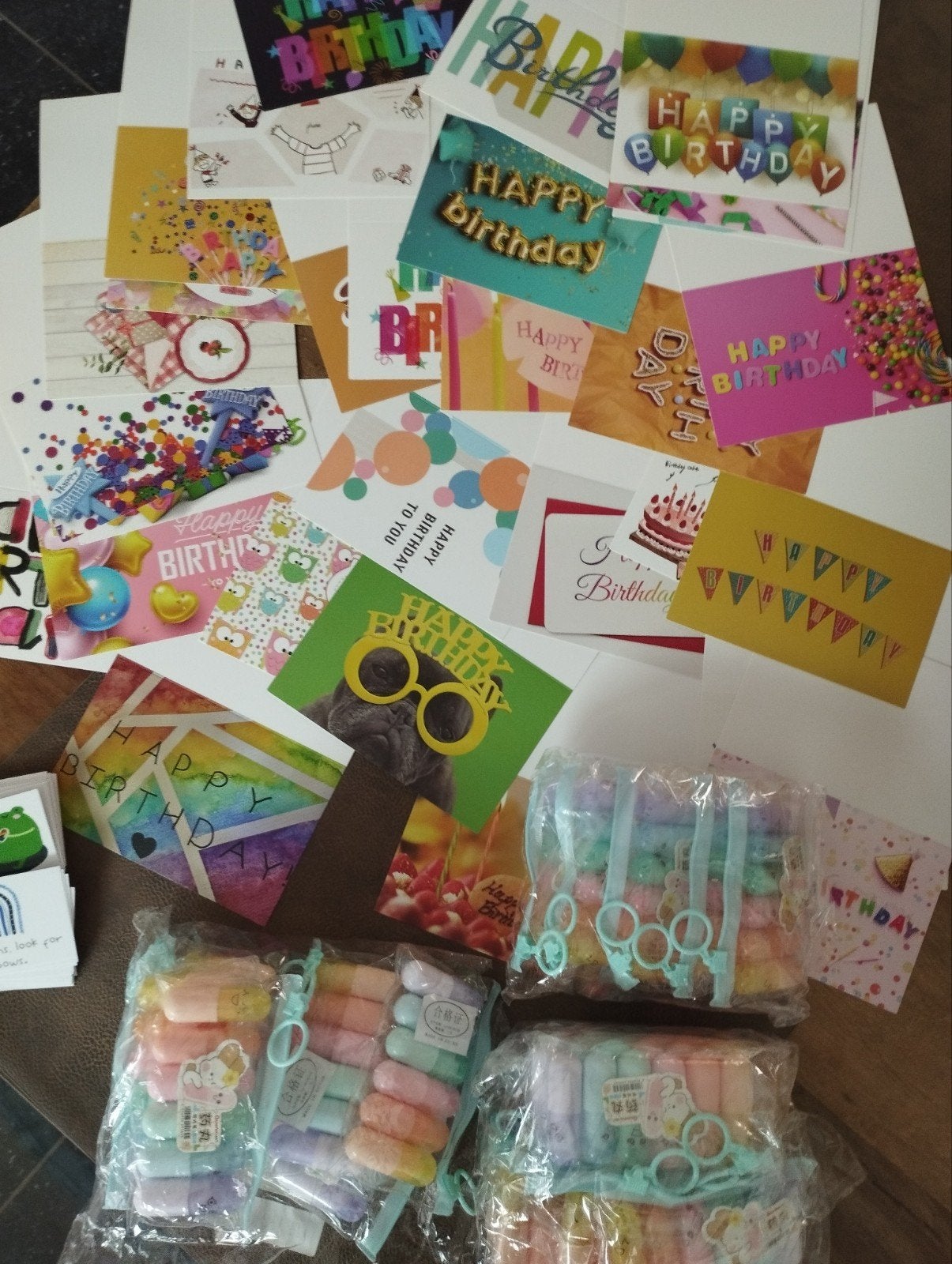 paquet de cartes d'anniversaire et de compliments, marqueurs, Hobby & Loisirs créatifs, Dessin, Enlèvement ou Envoi