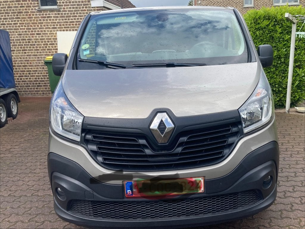 Renault trafic dubbel cabine in heel mooie staat, Auto's, Bestelwagens en Lichte vracht, Voorwielaandrijving, Elektrische ramen