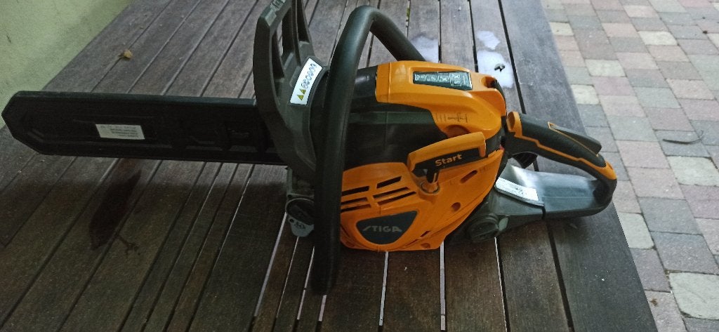 Tronçonneuse STIGA SP426, Ophalen, Zo goed als nieuw, Hout
