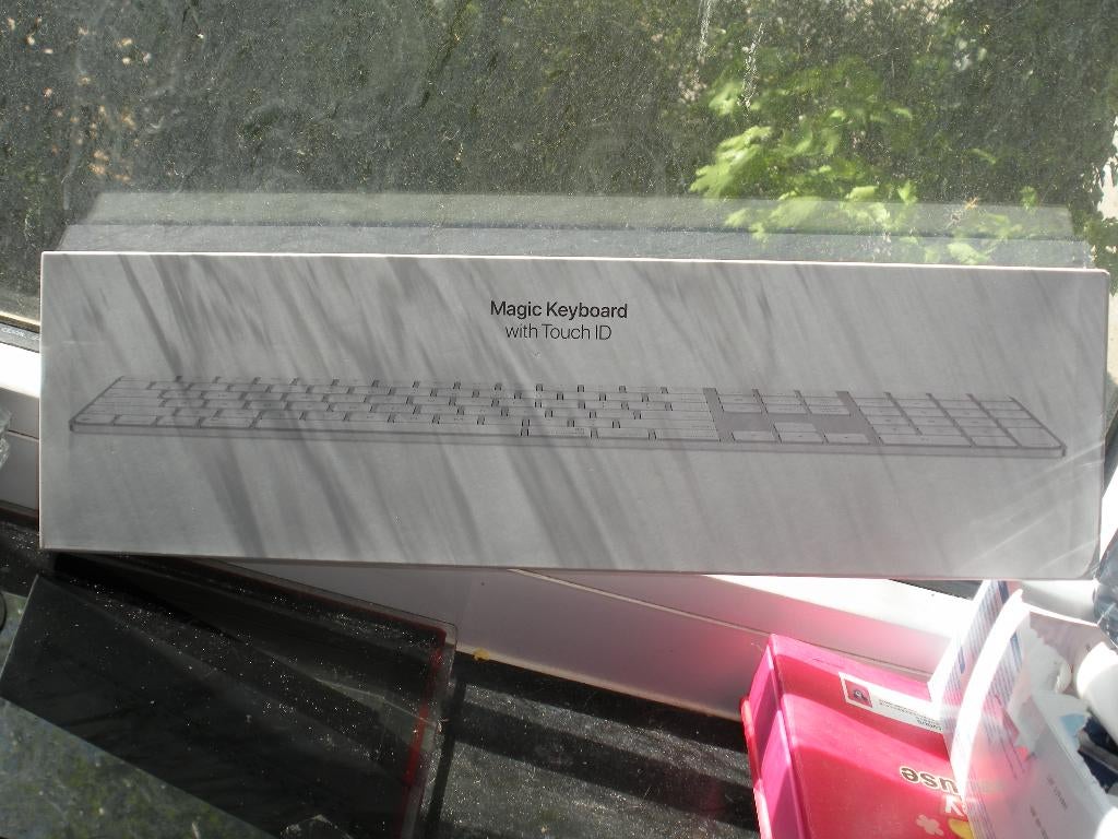 Clavier sans fil Azerty Apple Magic avec Touch ID et pavé nu, Computers en Software, Toetsenborden, Nieuw, Azerty, Draadloos, Ergonomisch