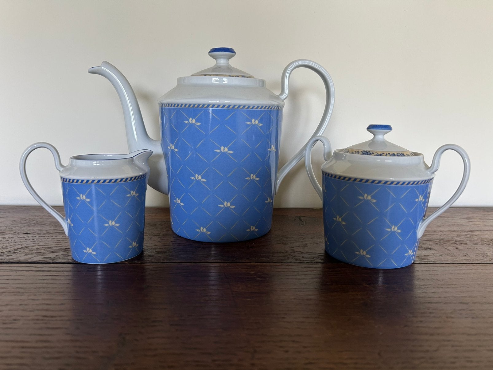 Service à café en porcelaine de Limoges, Antiquités & Art, Enlèvement