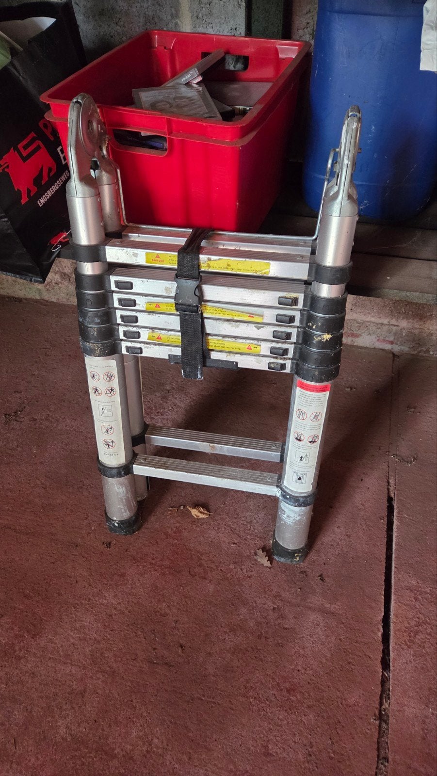 • Aluminium telescopische vouwladder, Doe-het-zelf en Bouw, Ophalen, Ladder