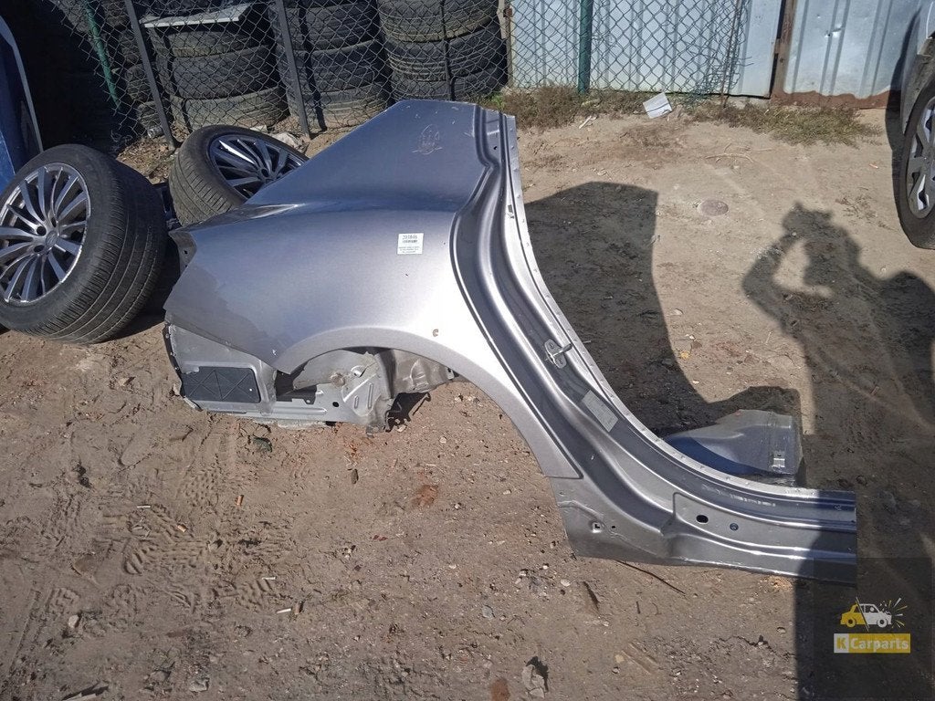 Maseratti Ghibli Rechter achtervleugel, Fabrikant BV, Gebruikt, Info@fabrikant.eu, Fabrikantstraat 1
1000 AA  Amsterdam, NL