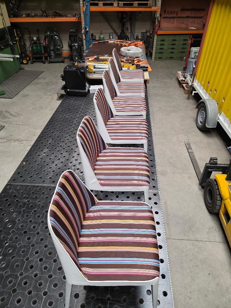 Chaises salle à manger, Enlèvement, Tissus, Design contemporain, Cinq, Six Chaises ou plus