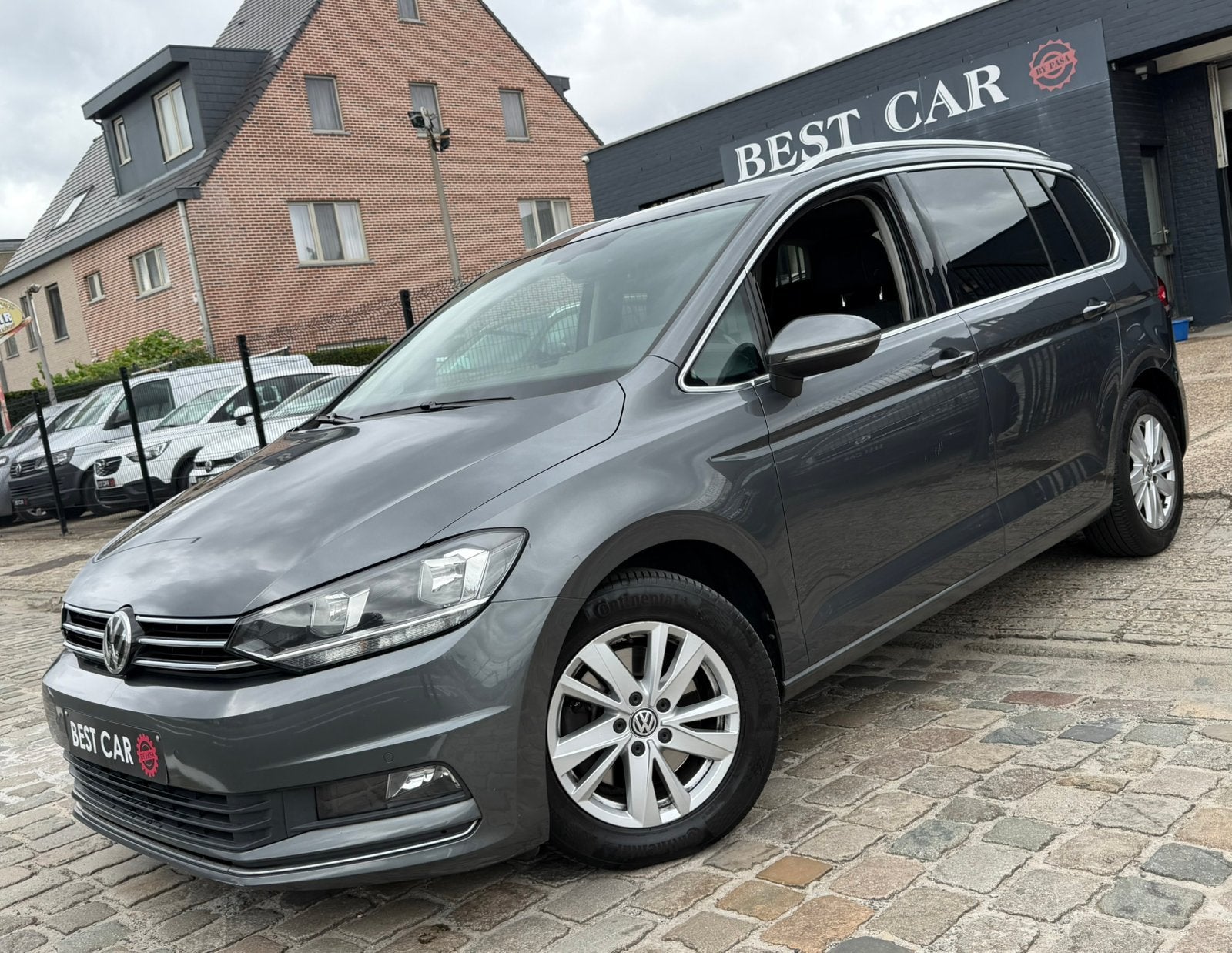 VW Touran 2.0TDi * DSG * Euro6d-Temp, https://public.car-pass.be/vhr/1a0ebabf-a199-4c71-aa8f-e9627f1dcb2c, Argent ou Gris, Achat