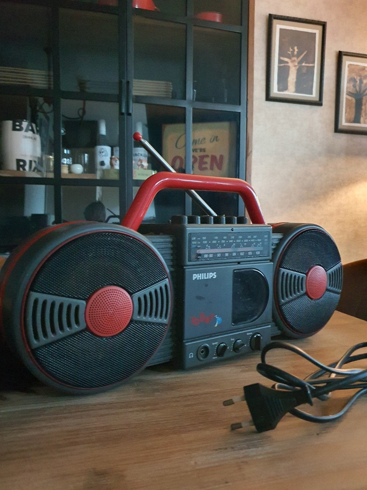 designradio 80s philips roller moving sound, Ophalen, Radio