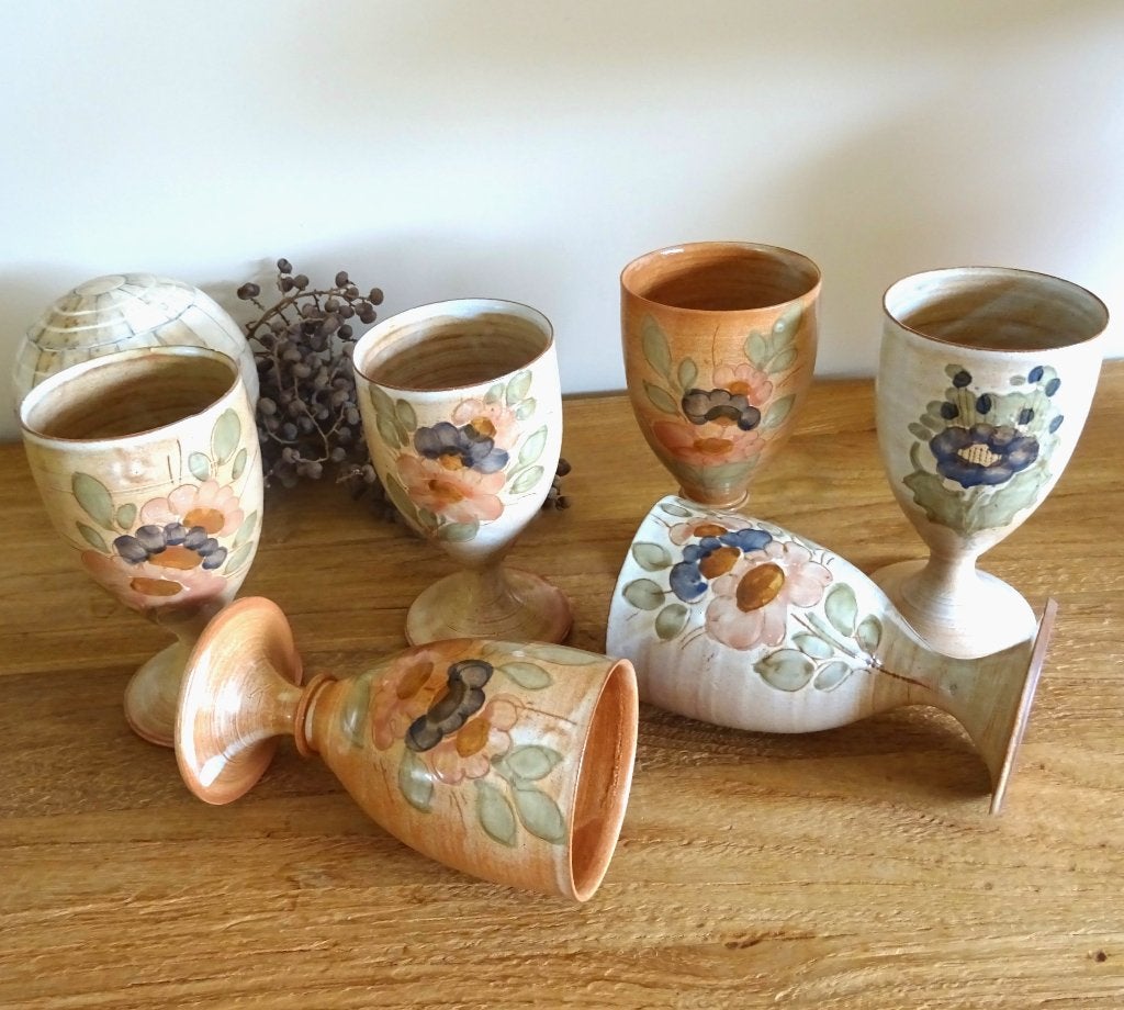 La Poterie de Provence 6 gobelets sur pied années '70, Enlèvement ou Envoi, Comme neuf, Céramique, Autres types