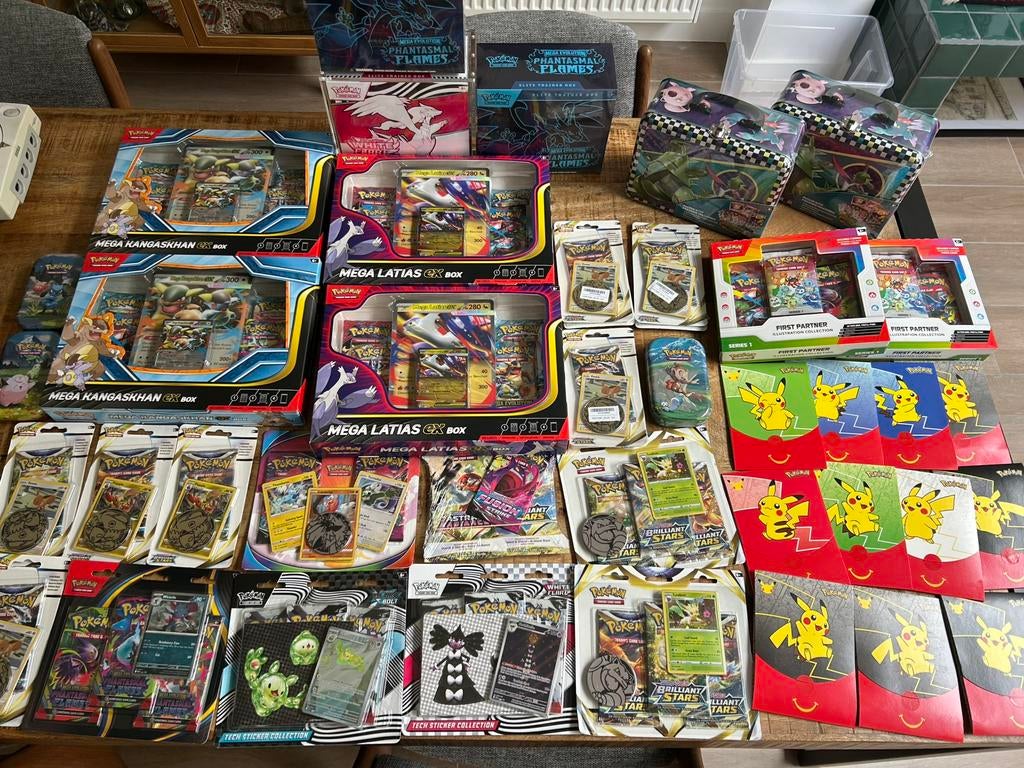 Grote sealed pokemon verzameling te koop!, Ophalen, Nieuw, Booster