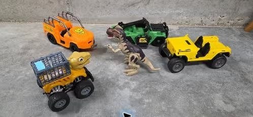 Lot speelgoedauto's, voertuigen en dinosaurussen, Ophalen, Gebruikt