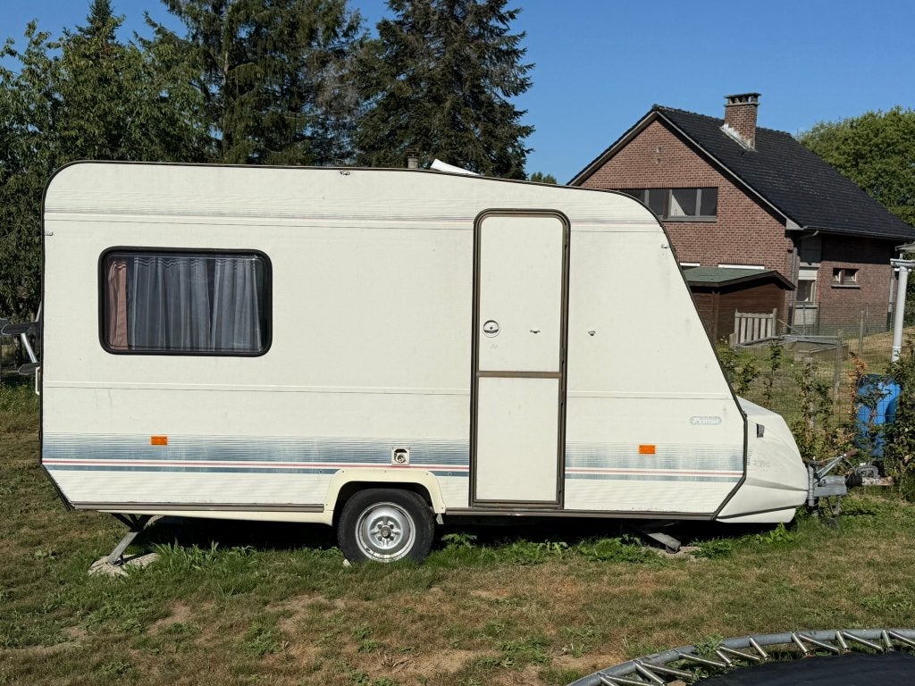 Caravan Adria, Caravans en Kamperen, Caravans, Dwarsbed, Treinzit, 750 - 1000 kg, Particulier
