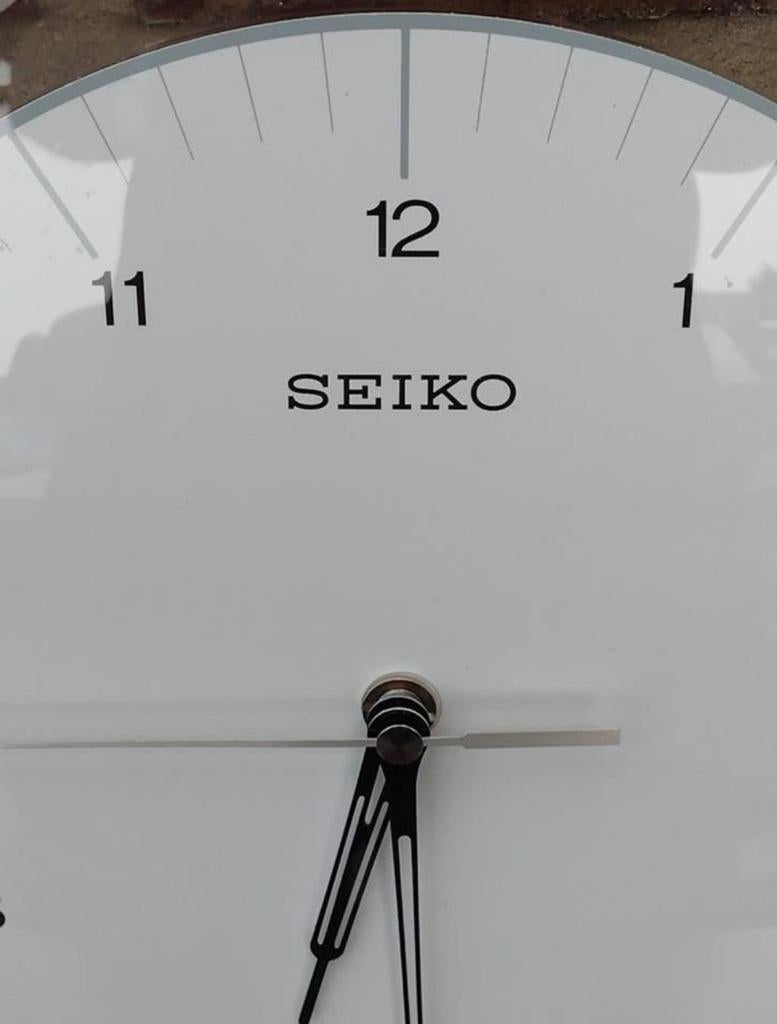 Wandklok Seiko, Ophalen of Verzenden, Zo goed als nieuw, Analoog, Wandklok