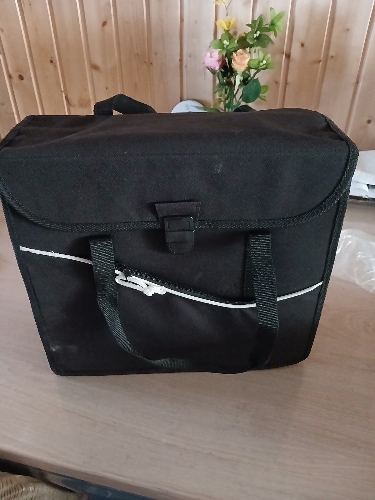 2 soorten fiets tassen, Fietsen en Brommers, Fietsaccessoires | Fietstassen, Ophalen