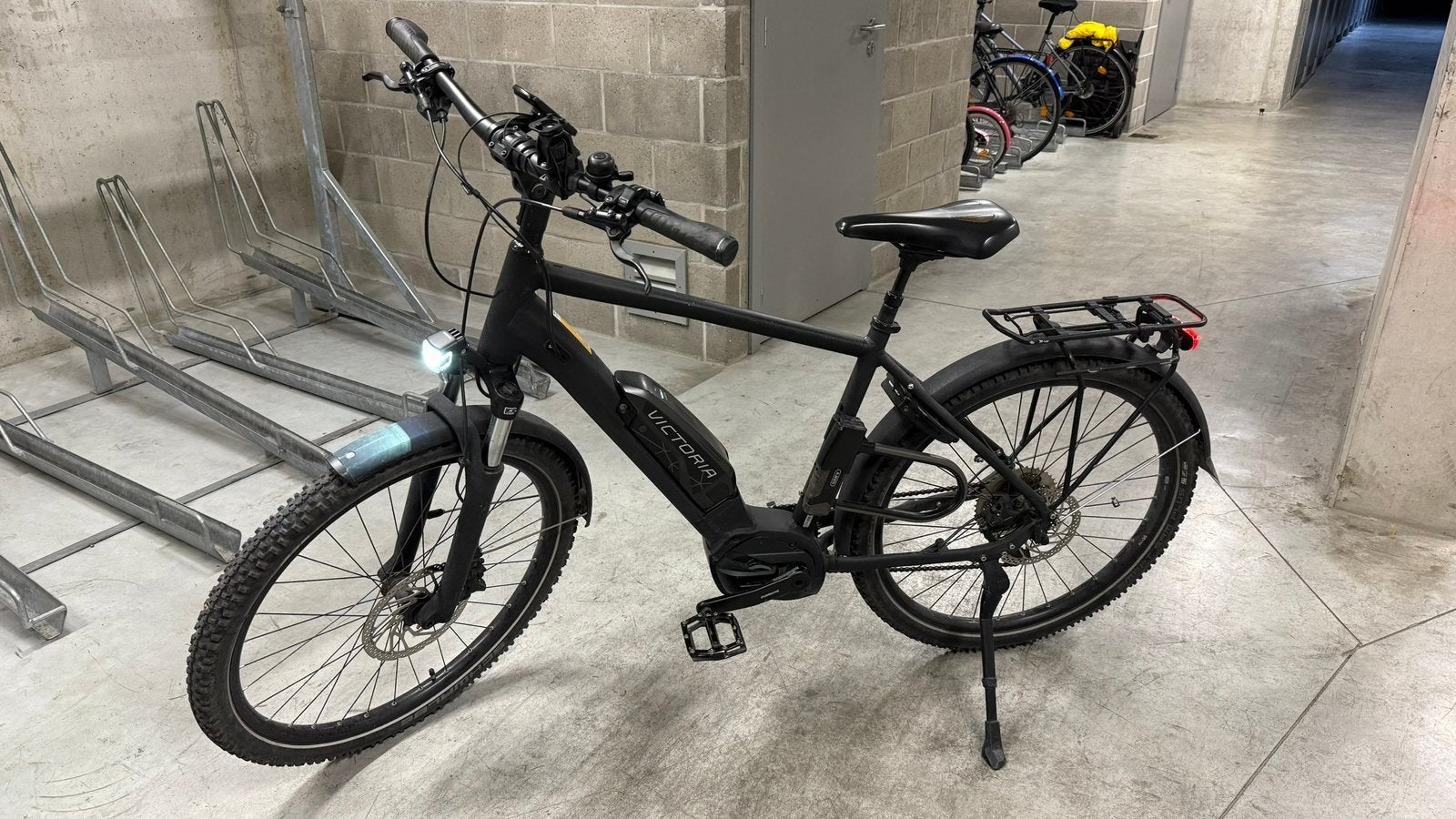 Victoria équipé - Velo électrique ville, Enlèvement, Comme neuf