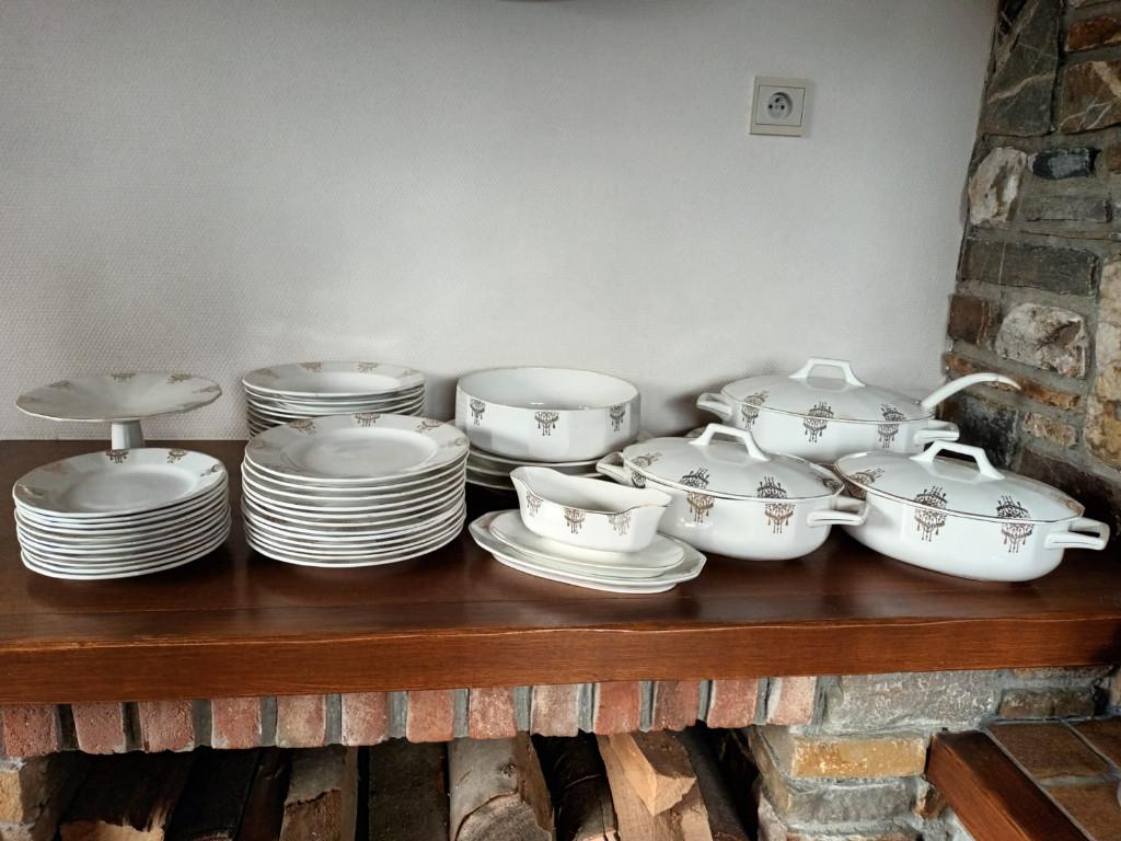Ancien service à dîner NIMY - 61 pièces en parfait état., Enlèvement